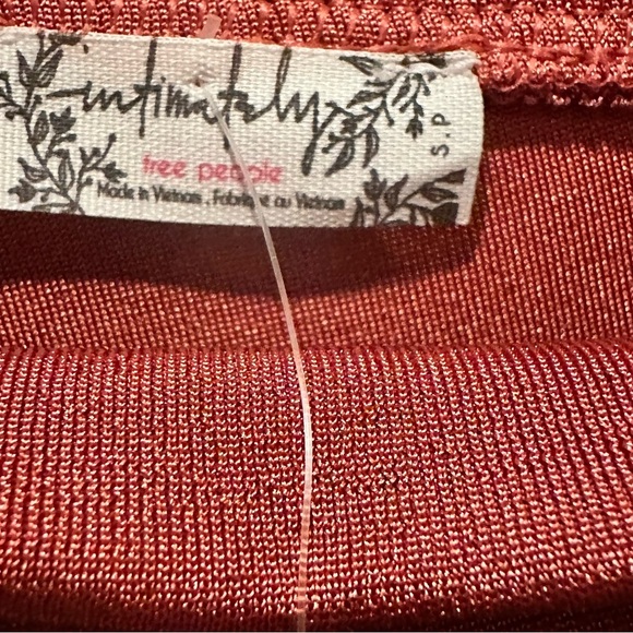 NWT Free People That's Hot Bodysuit Off The Shoulder Red Clover Size Small NEW - Picture 7 of 10